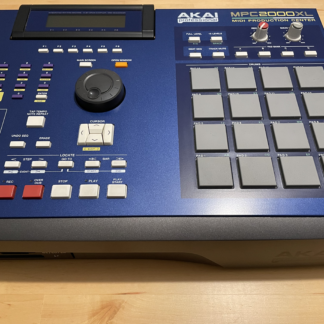 ** Sold ** Akai MPC 2000 XL MCD Excellent condition