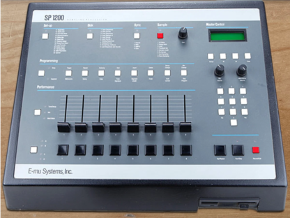 *** S O L D *** Emu Systems SP-1200 Blue excellent condition